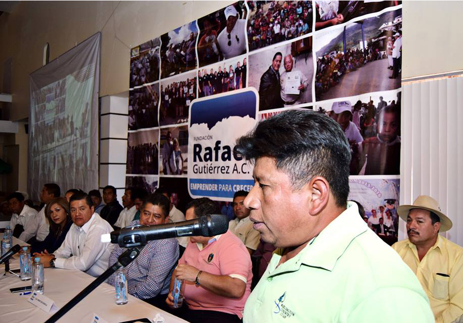 AUTORIDADES AUXILIARES CON ALPIZAR