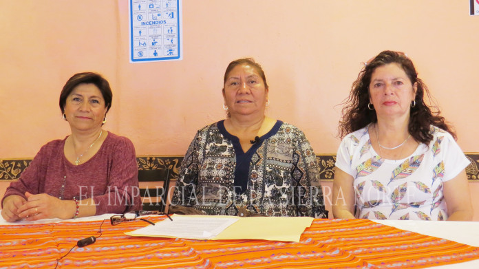 LUPITA DOMINGUEZ MORENA HUAUCHINANGO