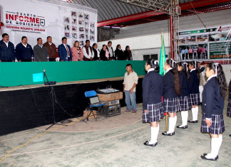 EL PRESIDENTE GENARO NEGRETE URBANO RINDIÓ CUARTO INFORME DE GOBIERNO EN NAUPAN